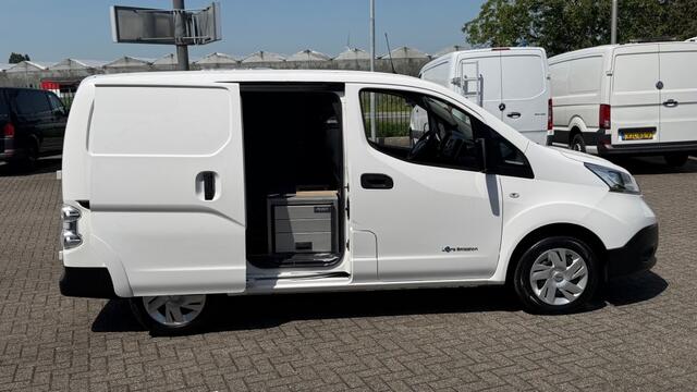 Nissan E-NV200 ZERO EMISSIE 40KWH 80KW 120PK AIRCO/CAMERA/ ORIGINEEL AUDIO/ 100% DEALERONDERHOUDEN