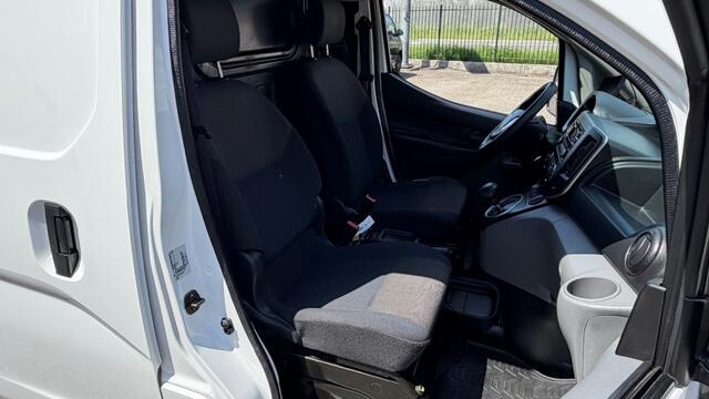 Nissan E-NV200 ZERO EMISSIE 40KWH 80KW 120PK AIRCO/CAMERA/ ORIGINEEL AUDIO/ 100% DEALERONDERHOUDEN