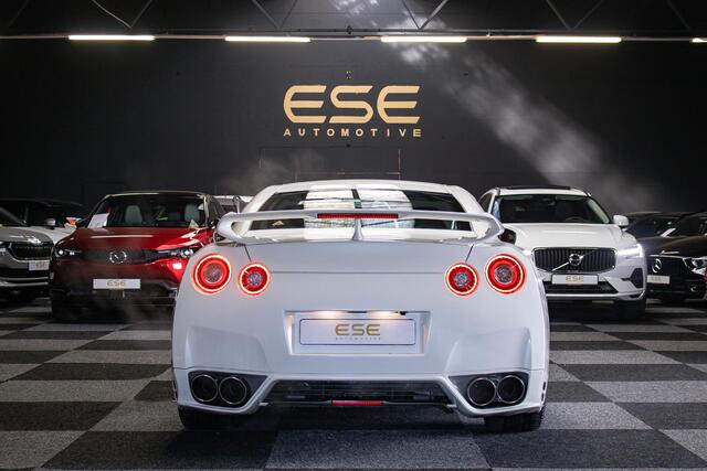 Nissan GT-R 3.8 V6 Track Edition MY2015
