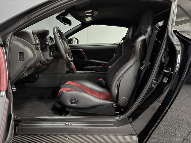 Nissan GT-R 3.8 V6 NISMO