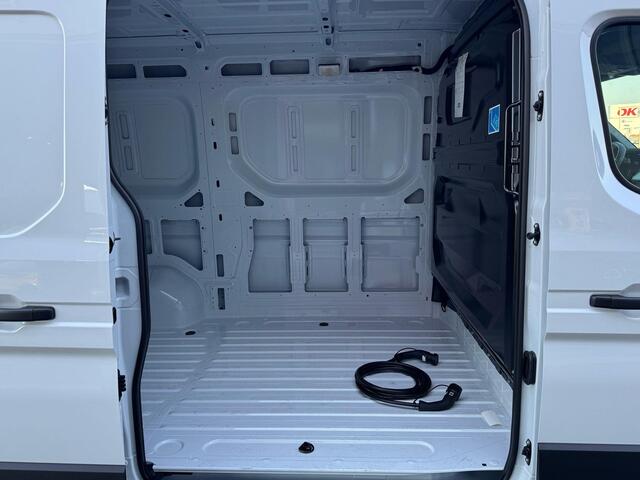 Nissan INTERSTAR Interstar-e L2H2 Limited 87 kWh | 22kW AC LADER | 130kW DC SNELLADER | 3.500 KG GVW | APPLE CARPLAY/ANDROID AUTO | CAMERA |