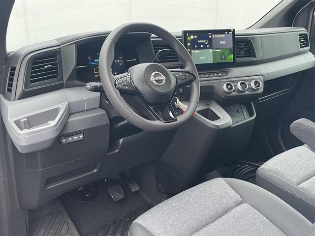 Nissan INTERSTAR -e L2H2 Limited 87 kWh Nieuw te bestellen / ¤ 11.140 KORTING! / Trekgewicht 2000KG / Vaste trekhaak / Schuifdeur links en rechts / Apple Carplay/Android Auto / Achteruitrijcamera / Voorstoelen Verwarmd / Prijs Excl. BTW