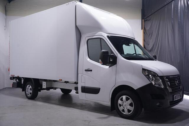 Nissan INTERSTAR 2.3 DCi 165 pk Bakwagen met Laadklep Airco, Apple Carplay, Camera, Cruise Control, 3-Zits
