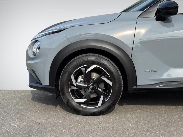 Nissan JUKE 1.6 Hybrid N-Connecta Parking Pack