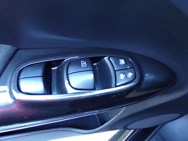 Nissan JUKE 1.6 DIG-T Nismo RS Trekhaak Keyless NAP