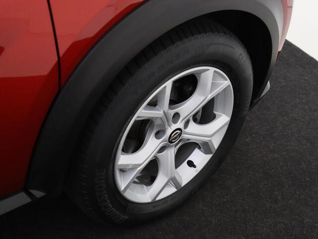 Nissan JUKE 1.0 DIG-T N-Connecta | Automaat | Navigatie | Achteruitrijcamera | Climate Control | Lichtmetalen velgen 17"