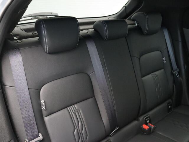 Nissan JUKE 1.6 Hybrid Tekna | Bose audio | Climate Control | 360-graden camera |