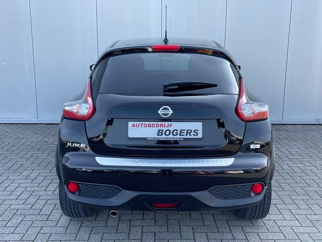 Nissan JUKE 1.6 N-Connecta Automaat Navigatie, Climate Control, Cruisecontrol, 17"Lm, Achteruitrijcamera