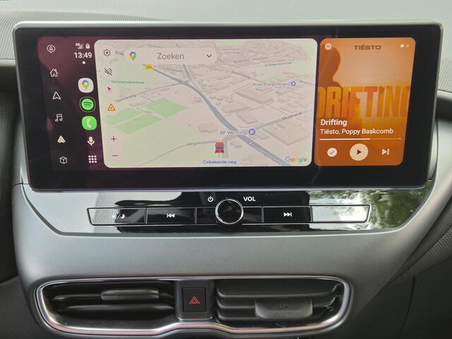 Nissan JUKE 1.0 DIG-T DCT Automaat N-Connecta / Cold pack / Allseason banden / Apple Carplay Android Auto / Cruise control / Achteruitrijcamera / Stuur-, Stoel en voorruitverwarming / Navigatie / Keyless Entry/Start / Climate control /