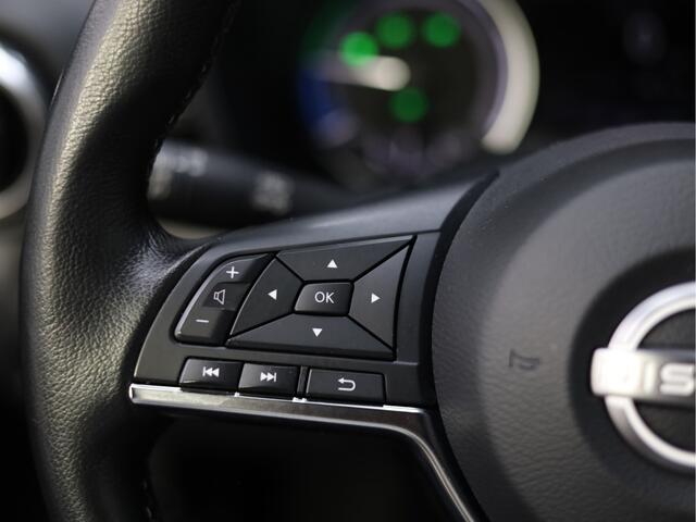 Nissan JUKE 1.6 Hybrid N-Connecta Camera | Applecarplay