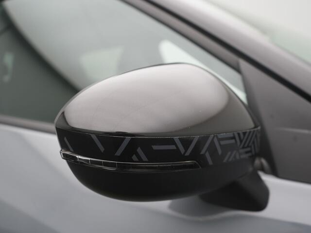 Nissan JUKE 1.0 DIG-T Kiiro - RIJKLAARPRIJS - UNIEK! - Automaat - Trekhaak - Dealeronderhouden! - Achteruitrijcamera - Cruise Control - Apple Carplay - Android Auto