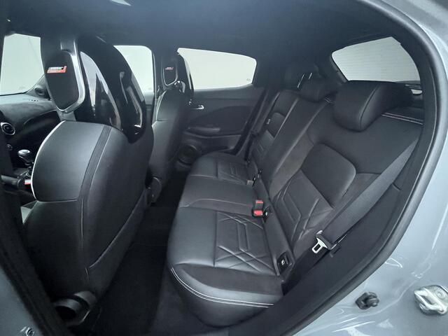 Nissan JUKE 1.0 DIG-T N-Design / 360° Camera / Adaptieve Cruise Control / Keyless Entry & Start / Apple Carplay & Android Auto / Navigatie full map / Climate Control / Alcantara Bekleding / Sportstoelen /