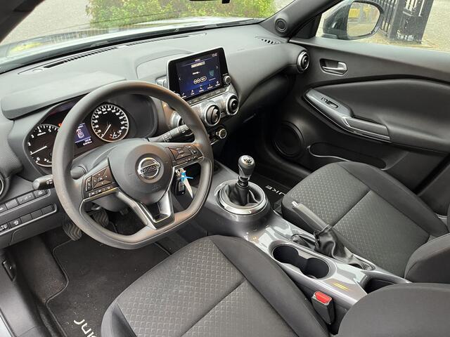 Nissan JUKE 1.0 DIG-T Acenta Comfort Pack