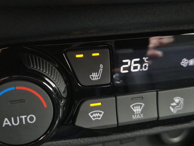 Nissan JUKE 1.6 Hybrid N-Connecta Automaat / Fabrieksgarantie tot 19-07-2027 / Dealer onderhouden / Cold Pack / Technology Pack / Rondomzicht camera / Adaptief CC / Keyless Entry/Start / Climate control /