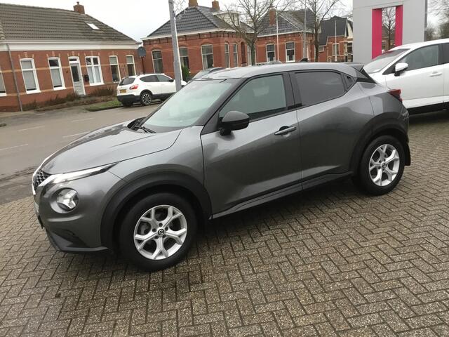 Nissan JUKE 1.0 DIG-T DCT N-Connecta Park&Ride