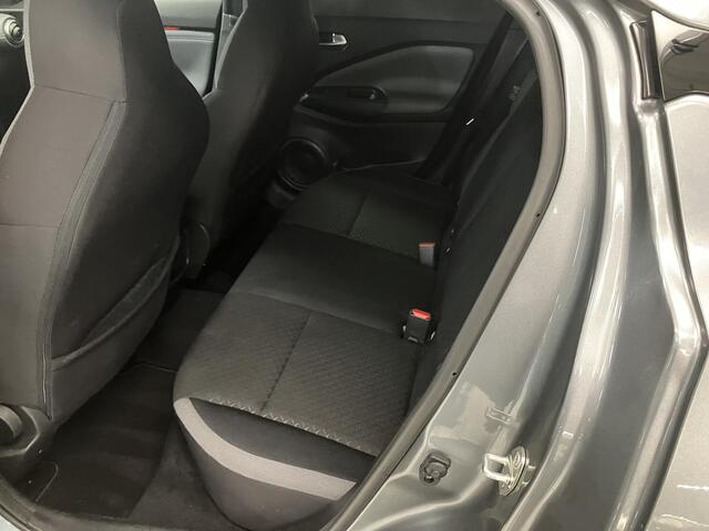 Nissan JUKE 1.0 DIG-T N-Connecta / Eerste Eigenaar / Navigatie / Camera / All Seasonbanden / Climate Control / Cruise Control / Apple Carplay/Android Auto /