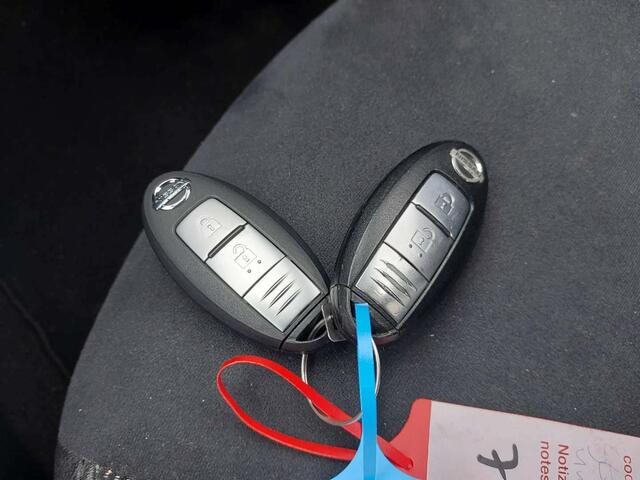 Nissan JUKE 1.6 N-Connecta