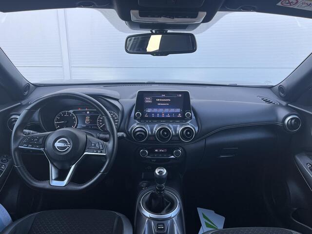Nissan JUKE 1.0 DIG-T N-Design / Navigatiesysteem full map/ Cruise control / Automatische Airco / 19" Lichtmetalen velgen / Apple Carplay & Android auto