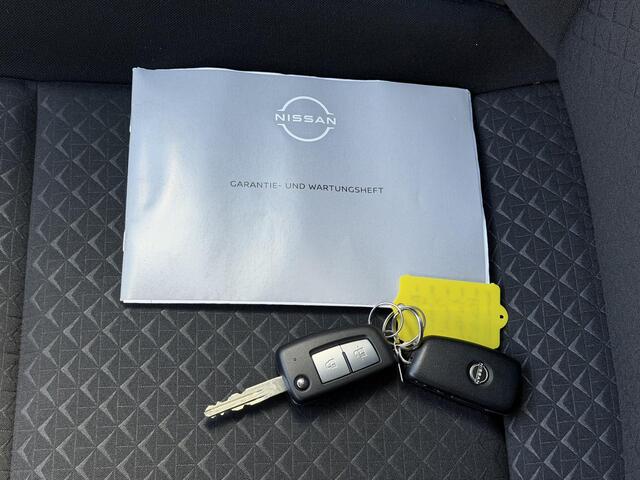 Nissan JUKE 1.0 DIG-T Acenta / Fabrieksgarantie tot 03-2029 / Camera / Navigatie Apple Carplay & AndroidAuto / Stoelverwarming / Cruise Control / DAB / LED / All Season Banden /