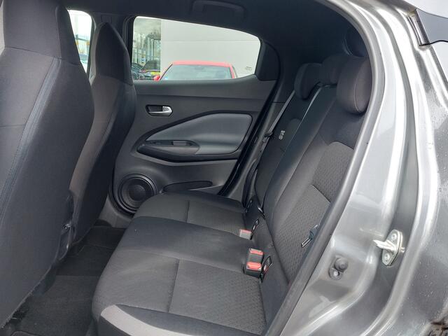 Nissan JUKE 1.0 DIG-T 115pk Business Edition | Navi | Apple Carplay+Android Auto | Clima | Cruise | Led Koplampen | Keyless Entry | Pdc V+A+Camera | Rijstrook+Licht+Regensensor | Privacy Glass | 17''lm