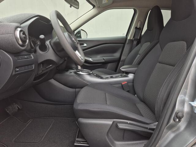 Nissan JUKE 1.6 Hybrid N-Connecta / Fabrieksgarantie tot 05-2028<100.000 / Navigatie via Apple Carplay of Android Auto / Achteruitrijcamera / Cruise control / Parkeersensoren achter / Elektrische ramen voor en achter / Climate control /