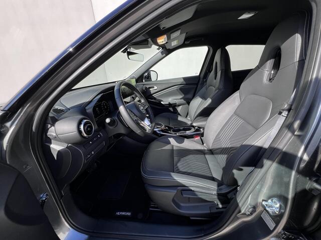 Nissan JUKE 1.0 DIG-T Tekna / Fabrieksgarantie tot 03-2028 <100.000 km / Automaat / Leder / Camera 360° / Cold Pack / Stuur-, stoel- & voorruitverwarming / Navigatie / Apple Carplay Android / 19" LM + All Season banden /