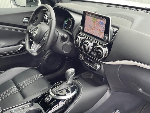 Nissan JUKE 1.6 Hybrid Premiere Edition Automaat Navigatie, Climate Control, Leder, 19"lm, Achteruitrijcamera, Stoel/Stuurverwarming