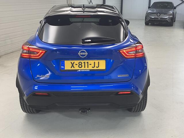 Nissan JUKE 1.6 Hybrid Tekna / Automaat / Afneembare trekhaak / Dealeronderhouden / Bose sound / Lederen bekleding.