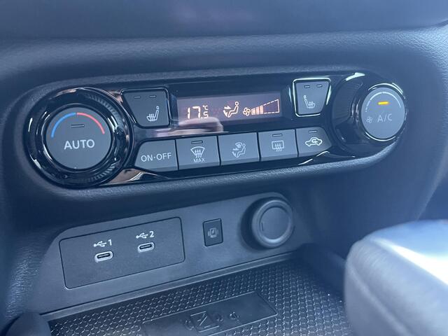 Nissan JUKE 1.0 DIG-T N-Connecta / ¤4.500 Voorraad Korting / 10 Jaar Nissan More garantie / Navigatie / Camera / Stoel Verwarming / Stuurwiel Verwarming / Apple Carplay & Android Auto / Cruise Control / Clima /