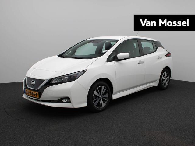 Nissan LEAF Acenta 40 kWh | Navigatie | Achteruitrijcamera | Adaptive Cruise Control | Climate Control | Lichtmetalen velgen 16"