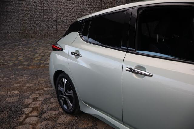 Nissan LEAF 2.ZERO EDITION 40kWh I Geen Import I Achteruitrijcamera I Stoelv