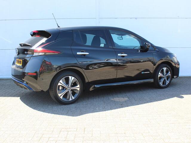 Nissan LEAF e+ Tekna 62 kWh / Lederen Bekleding / Bose / 360* camera / Warmtepomp / Stoelverwarming Voor & Achter / Pro Pilot /