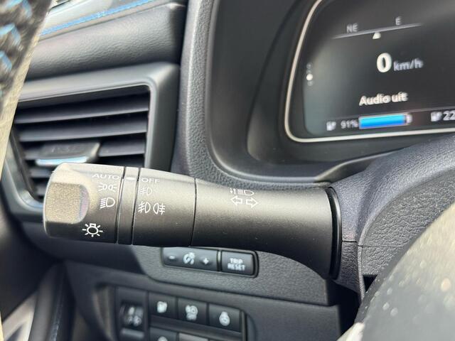 Nissan LEAF N-Connecta 40 kWh | NAVIGATIE | 360° CAMERA | STOELVERWARMING | NL-AUTO |