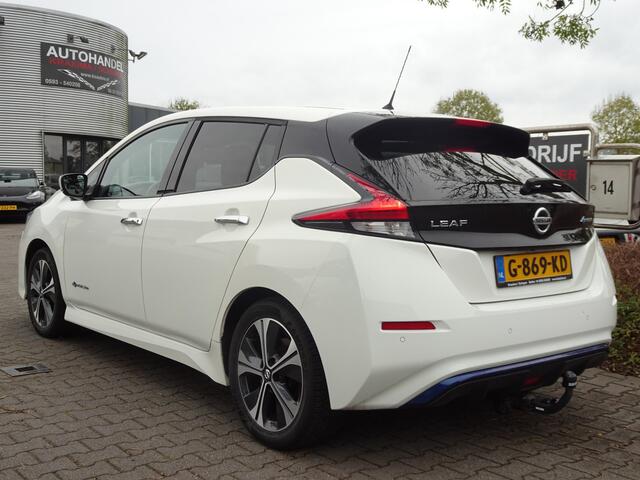 Nissan LEAF N-Connecta 40 kWh