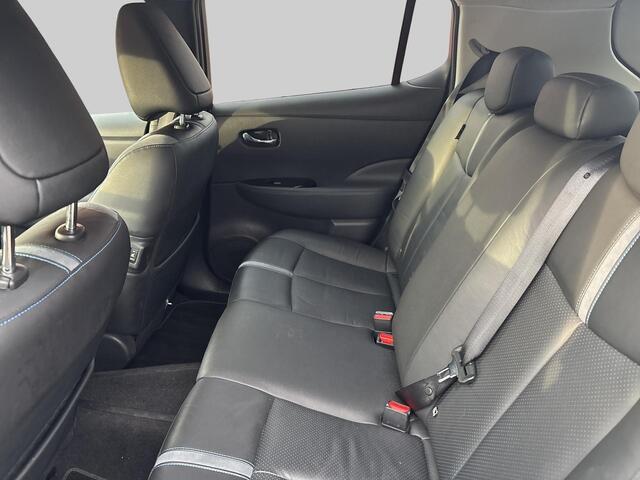 Nissan LEAF Tekna 40 kWh