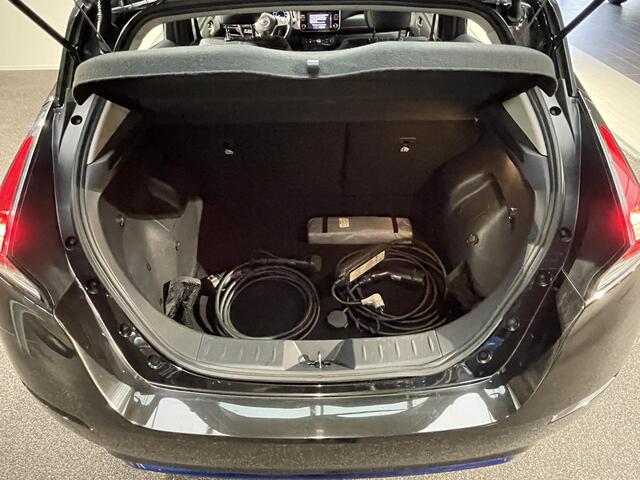 Nissan LEAF Acenta 40 kWh Climate controle | Navigatie | Camera