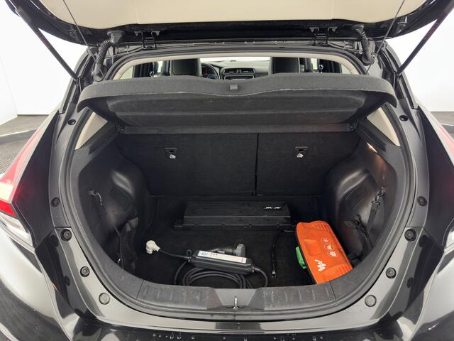 Nissan LEAF Tekna 40 kWh (SOH-83%) AUT.*FULL-LED | KEYLESS | NAVI-FULLMAP | DAB | HEATED-COMFORTSEATS | AD-CRUISE | 17''ALU*