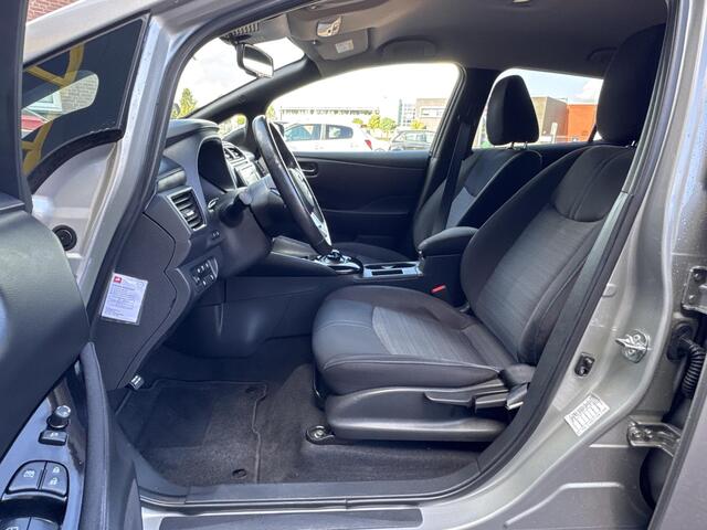 Nissan LEAF N-Connecta 40 kWh / Incl 12 maanden BOVAG garantie