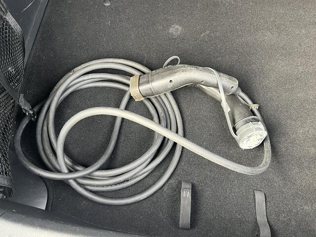 Nissan LEAF Acenta 40 kWh VAN: ¤15.900,- VOOR: ¤13.877,- UW EINDEJAARSVOORDEEL: ¤2.023| CAMERA| CARPLAY/ ANDROID AUTO| RIJKLAARPRIJS INCL. 12 MND BOVAG GARANTIE|