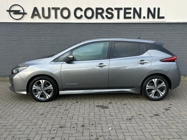 Nissan LEAF N-Connecta 40kWh Navi Ecc 360°Camera Adap.Cruise Pdc Keyless Blindspot Apple Carplay Android Auto Stoel+Stuurverwarming DAB Bluetooth Lmv Privacyglas Zeer compleet!