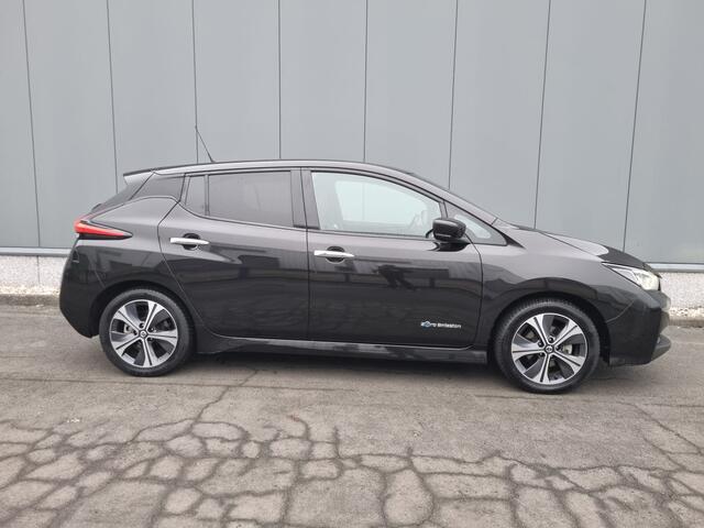 Nissan LEAF Tekna 40 kWh SOH 95% | 360 camera | Carpl. | Adapt. cruise control
