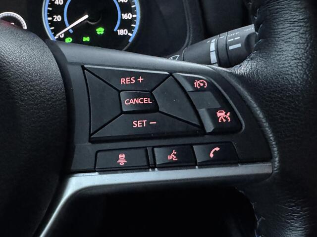 Nissan LEAF Acenta 40 kWh / Dealeronderhouden / Adaptieve Cruise Control / Climate Control / Achteruitrijcamera / Apple Carplay & Android Auto /