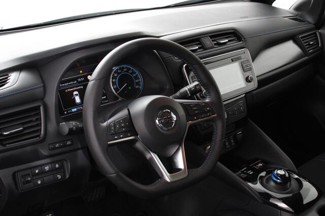 Nissan LEAF N-Connecta 40 kWh Navigatie Climate Control Camera Parkeer sensoren