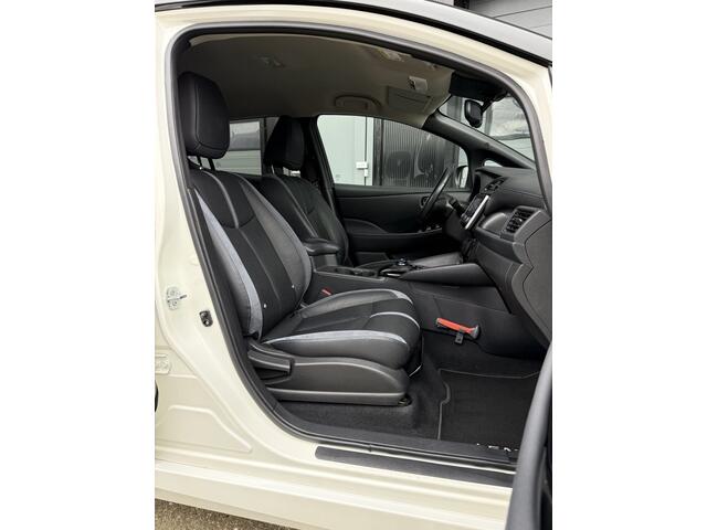 Nissan LEAF Tekna 40 kWh