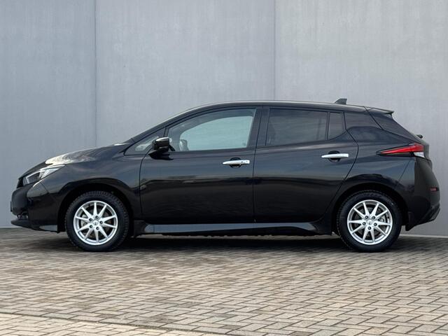 Nissan LEAF e+ Tekna 62 kWh 100% dealer onderhouden / Stoelverwarming Voor & Achter / Adaptieve Cruise Control / Warmtepomp / Bose Audio / Rondzichtcamera / Stuurverwarming / Dodehoekdetectie / Apple Carplay & Android Auto /