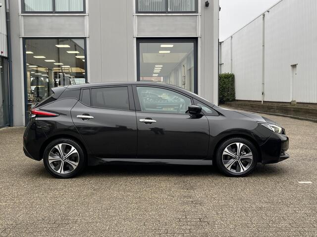 Nissan LEAF Tekna 40 kWh | NL Auto/2e Eig./Voll.Historie/Leder/Navi/Adapt.Cruise/Clima/Apple CarPlay-Android Auto/Bose Audio/360° Camera