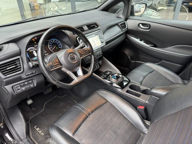 Nissan LEAF N-Connecta 40 kWh