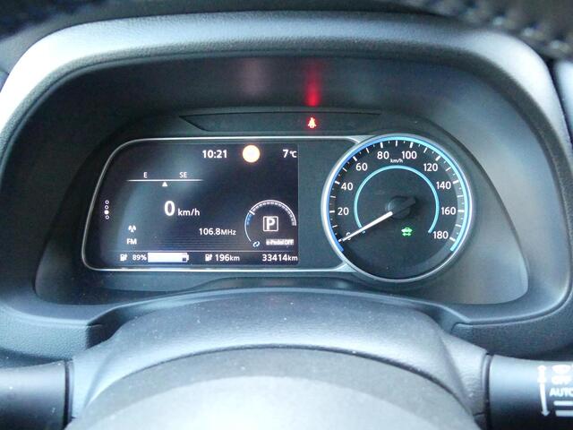 Nissan LEAF N-Connecta 40 kWh *t/m 10de bouwjaar garantie!