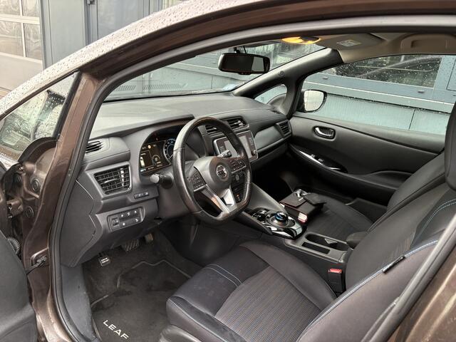 Nissan LEAF e+ N-Connecta 62 kWh 360CAMERA/KEYLESS/DODEHOEK/CARPLAY/WINTERPACK