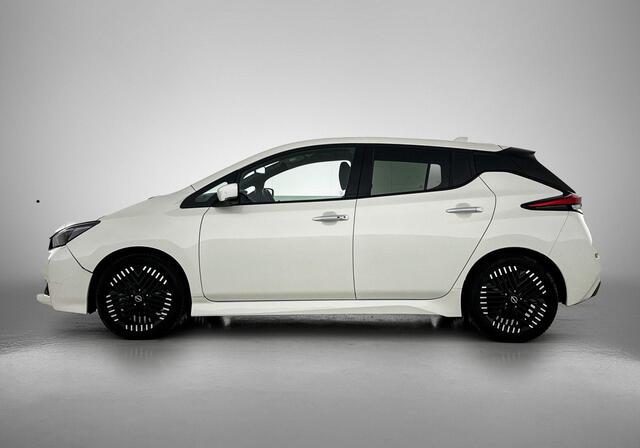 Nissan LEAF N-Connecta 40 kWh | navigatiesysteem full map |airco automatisch | Apple Carplay/Android Auto | cruise control adaptief | dodehoekdetectie met correctie | lichtmetalen velgen 17" | voorstoelen verwarmd | warmtepomp |